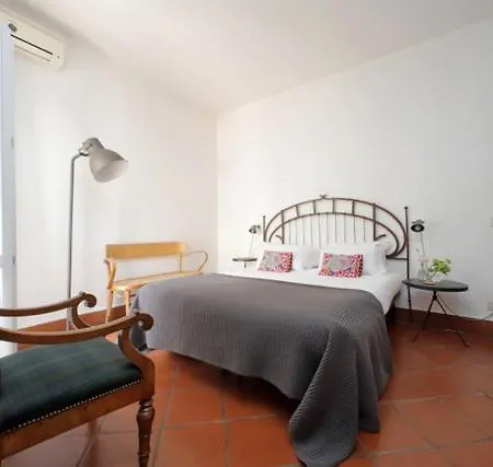 Pantheon 2 Bedrooms 아파트 *