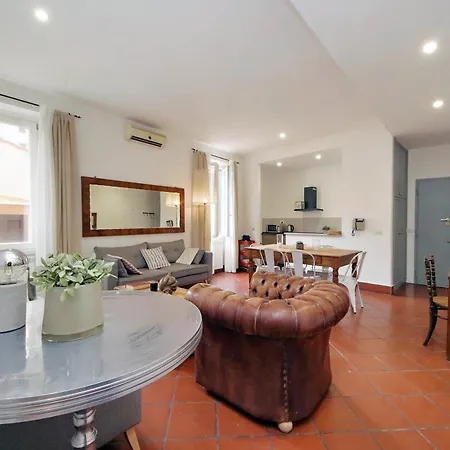 Pantheon 2 Bedrooms * 罗马