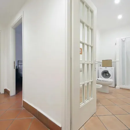 Pantheon 2 Bedrooms דירה
