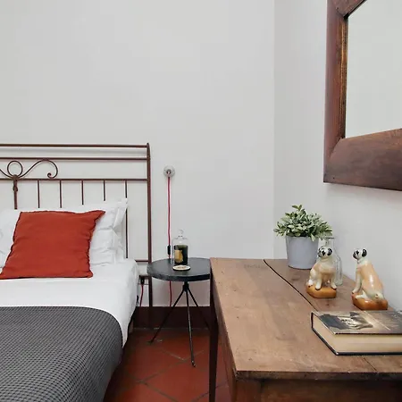 Pantheon 2 Bedrooms רומא