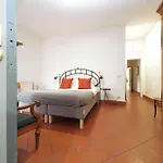Pantheon 2 Bedrooms Rom
